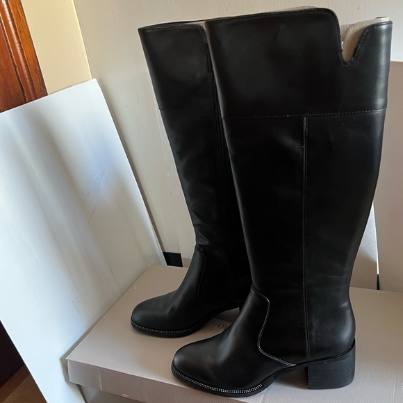 NWT Franco Sarto Block Heel Leather Boot - Picture 7 of 11